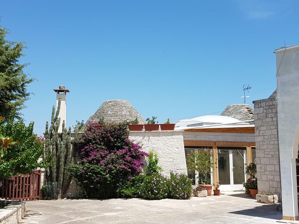 Trulli Della Masseria Staffone 알베르벨로 외부 사진